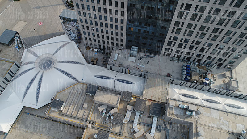 تم الانتهاء من مشروع الهيكل الغشائي لمجمع Xintai Excellence Fortune Plaza بنجاح، ليعكس مستوى عاليًا من الجودة في التنفيذ والتصميم، ويُبرز الطابع المعماري المميز للمشروع.