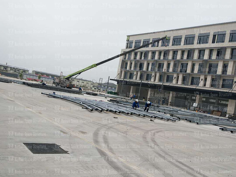 Steel structure construction of Fenghua Fangqiao agricultural and auxiliary steel structure canopy project Steel structure construction of Fenghua Fangqiao agricultural and auxiliary steel structure canopy project