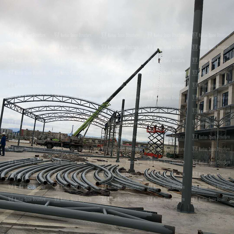 Steel structure construction of Fenghua Fangqiao agricultural and auxiliary steel structure canopy project Steel structure construction of Fenghua Fangqiao agricultural and auxiliary steel structure canopy project