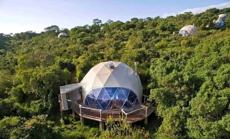 Wild luxury literally means the perfect combination of mountains and luxury. Wild luxury literally means the perfect combination of mountains and luxury.