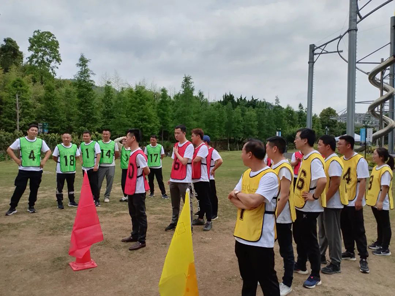 One heart, heroic future! Ingenuity, do not forget the original intention! -- Marriott Space Structure 2023 Group construction special