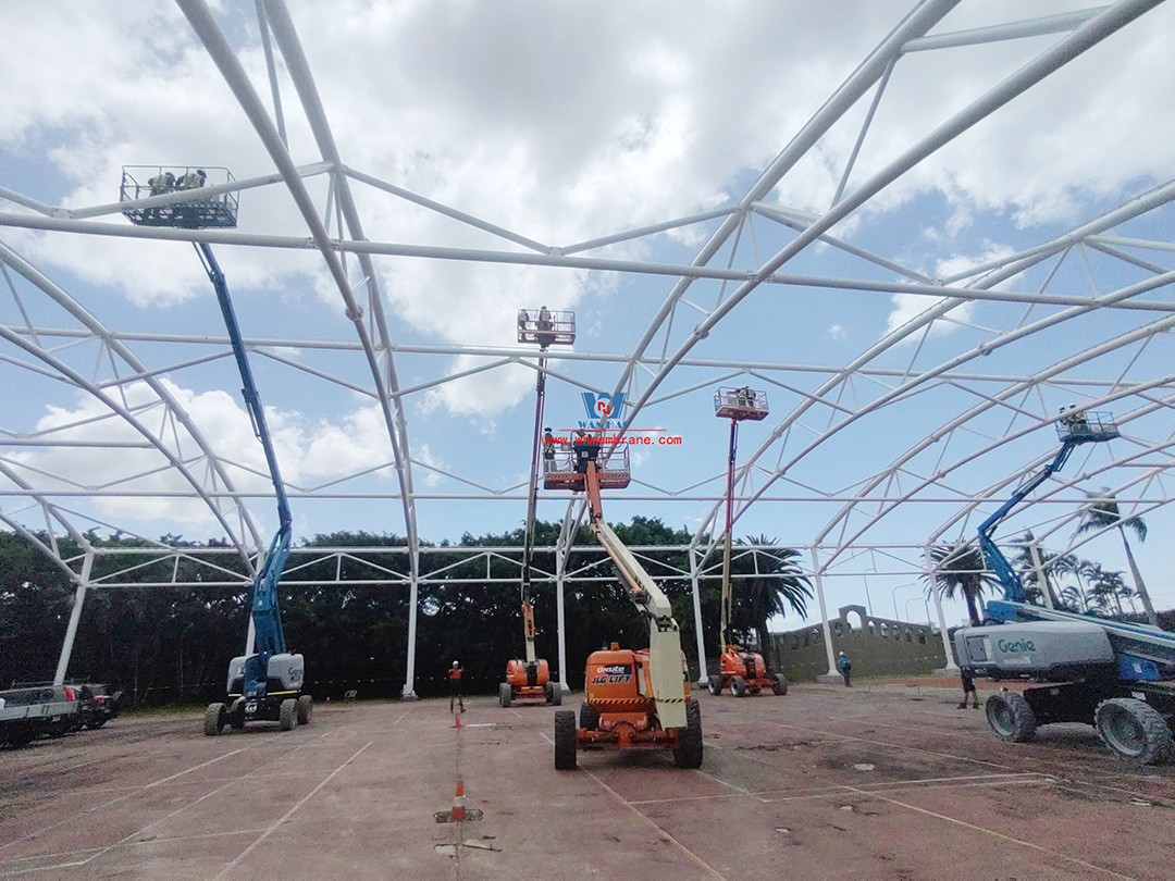 The Australian Hope Island Tennis Center PTFE membrane roof is fully under construction