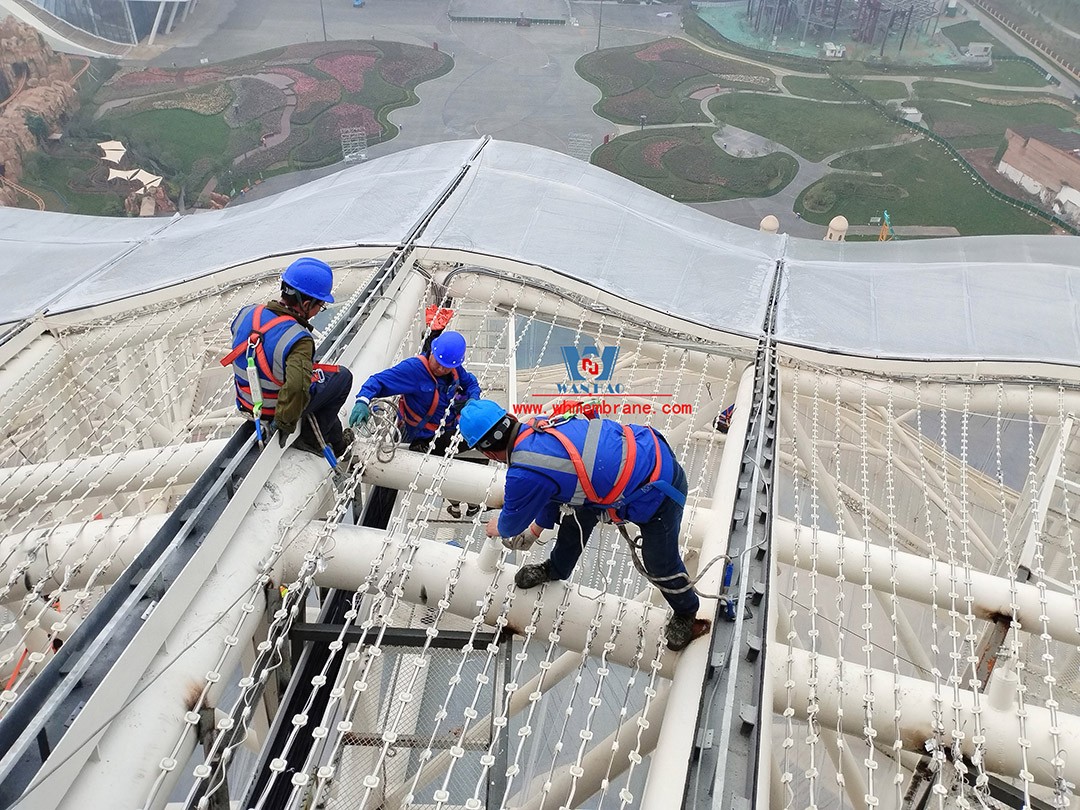 ETFE membrane structure landmark tower - in the name of love, light up the happy world of Silk Road