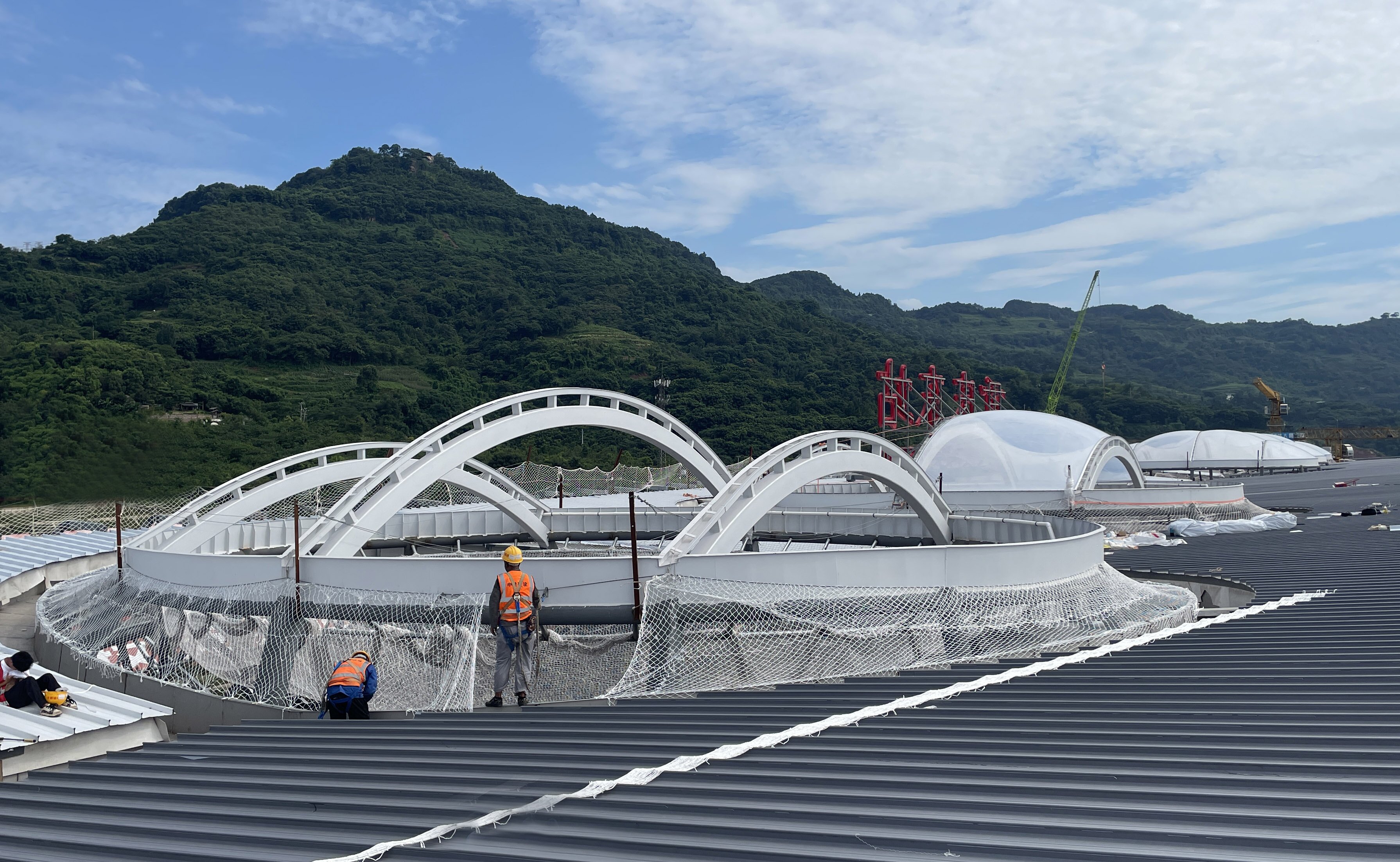 ETFE Tension Structure Membrane Aircushioning for Chongqing East Railway Station