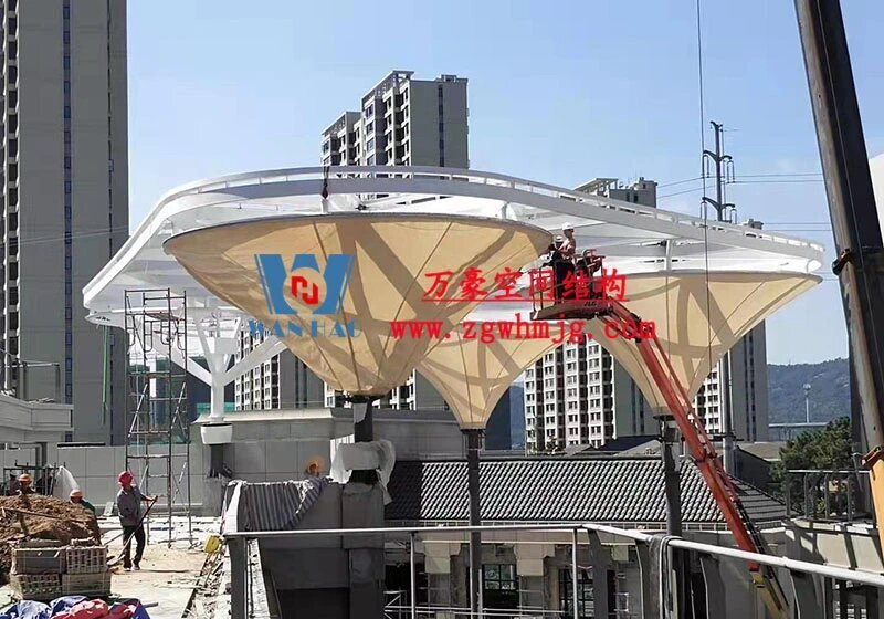 Taizhou Dabanqiao ETFE Aircushion Skyroof Project