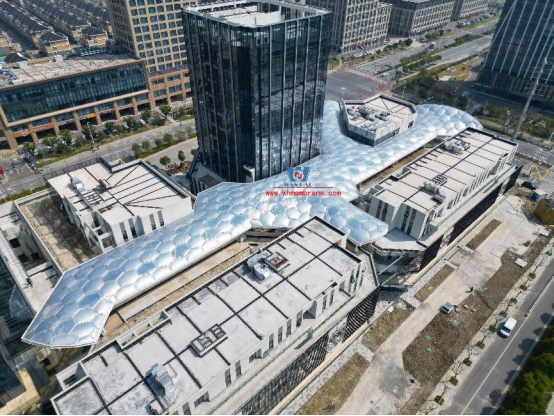 سقف غشائي هوائي  ETFE لشارع تشانغ آن جياشينغ