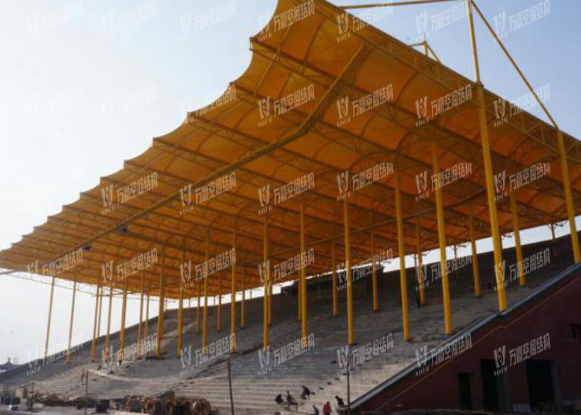 مشروع الهيكل الغشائي لمدرج 