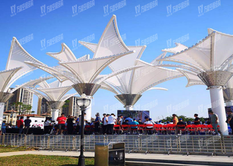 مشروع الهيكل الغشائي المشدود بطبقة شبكية من PTFE  في دونغجيانغشيان، دونغقوان