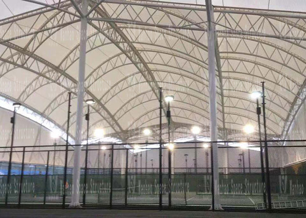 مشروع المرحلة الثانية للهيكل الغشائي المظلِّل لمركز التنس في نينغبو (يينتشو)