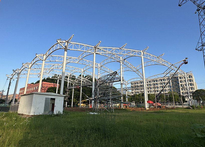 هيكل الصلب لمركز التدريب في قاعدة التدريب التابعة لشركة شبكة الدولة جيانغشي للطاقة الكهربائية المحدودة