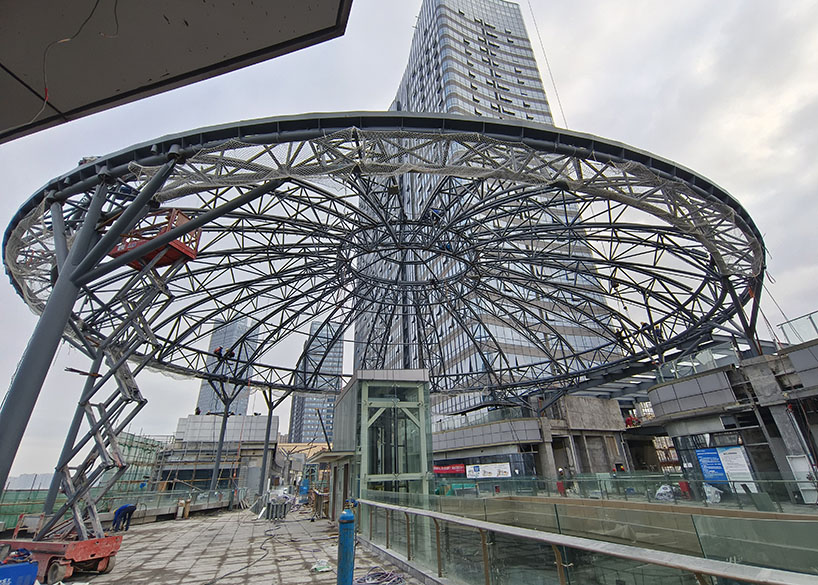 هيكل فولاذي فراغي لتغطية سقف مجمع نانتشونغ Nanchong Wanda واندا التجاري