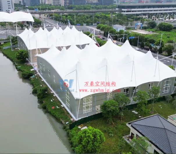 PTFE membrane structure enclosed the court