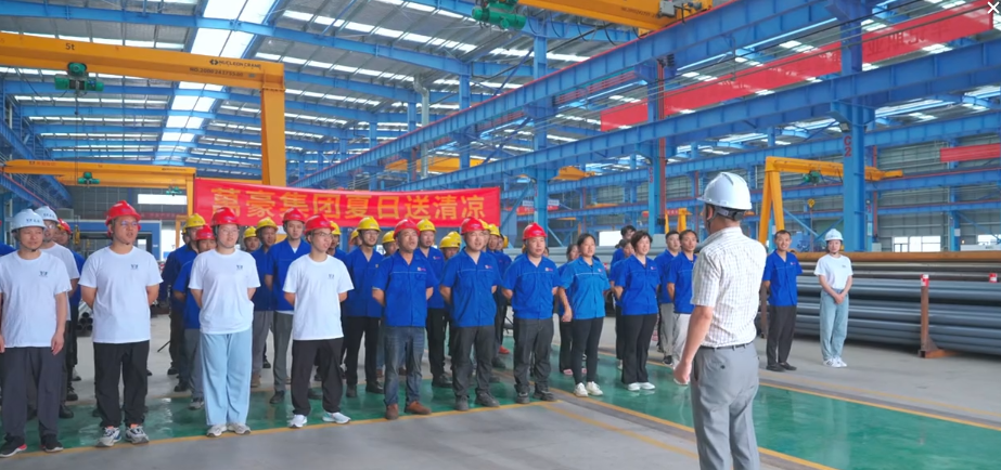 Wanhao Cool off in hot summer days