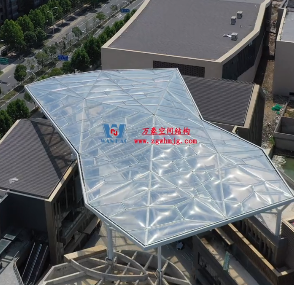 What the hell is on that roof?