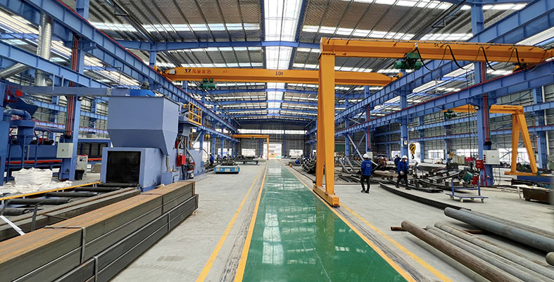 هيكل فولاذي فضائي