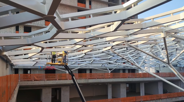 The latest construction progress of steel film structure awning